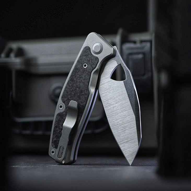Multiverse | Belt Satin & Carbon