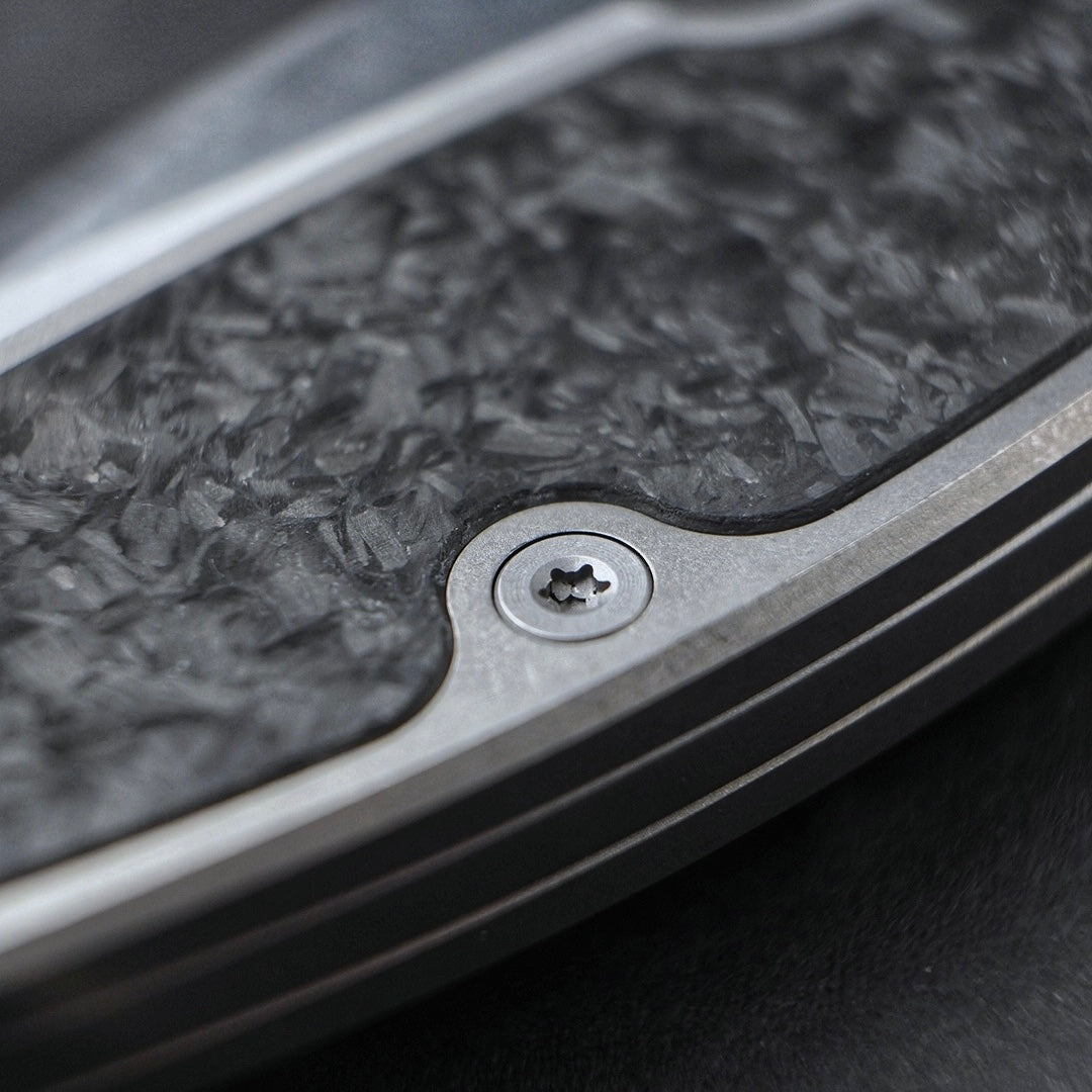 Multiverse | Belt Satin & Carbon