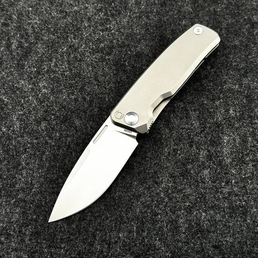 Redshift | Plain & Nail Groove
