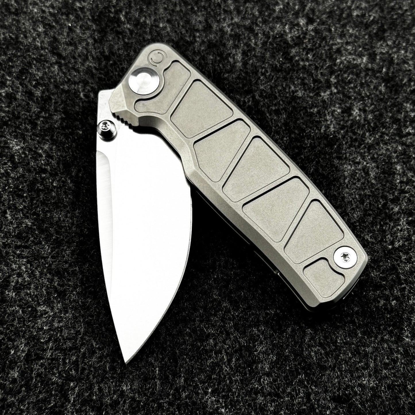 Redshift | Mining Pattern & Thumb Stud