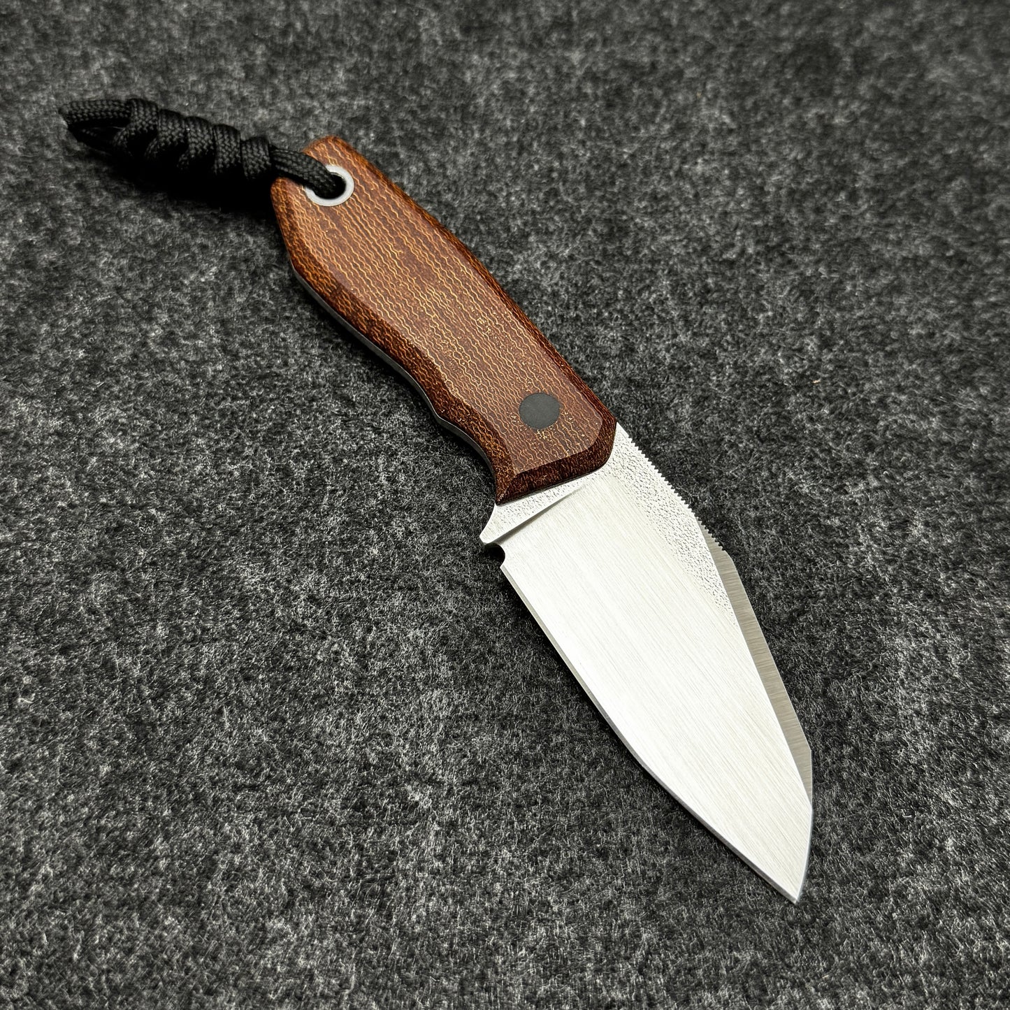 Invariant Uni | Vintage Micarta | Full Custom