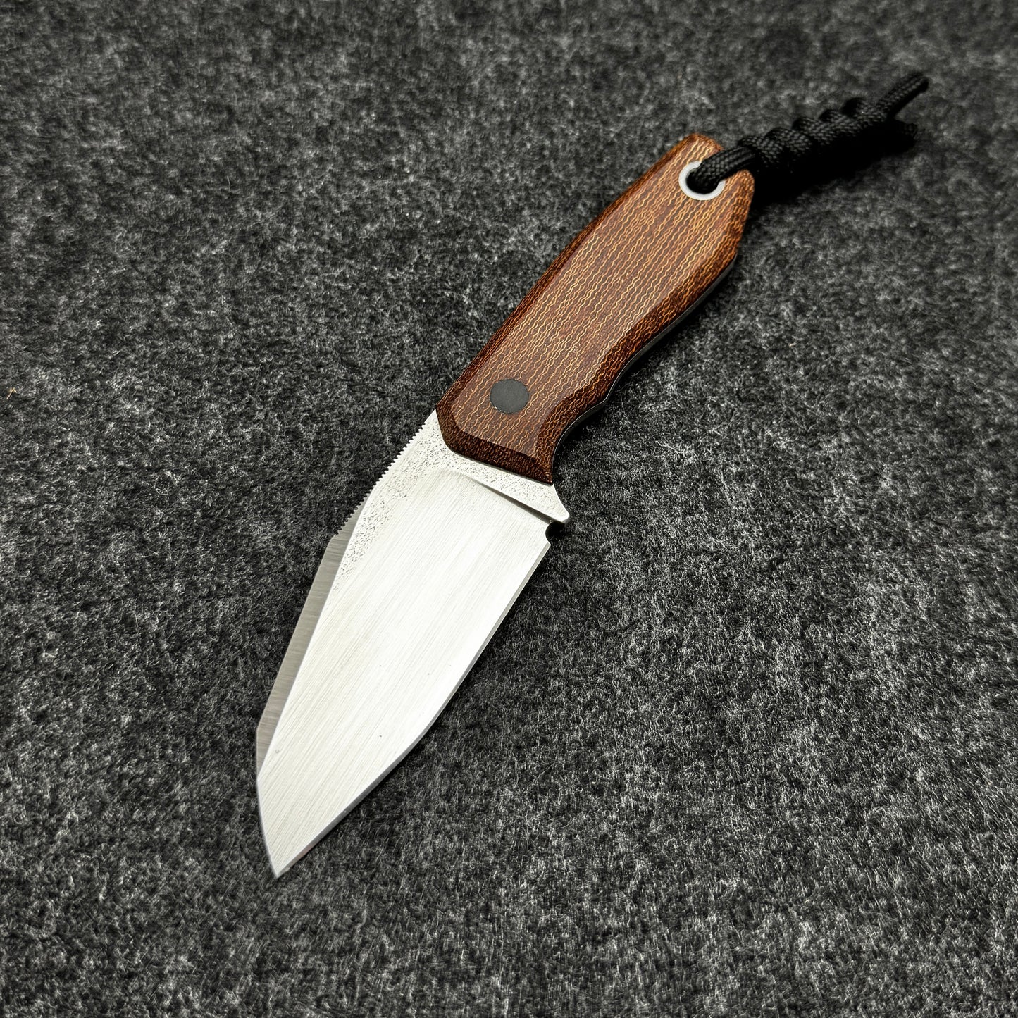 Invariant Uni | Vintage Micarta | Full Custom