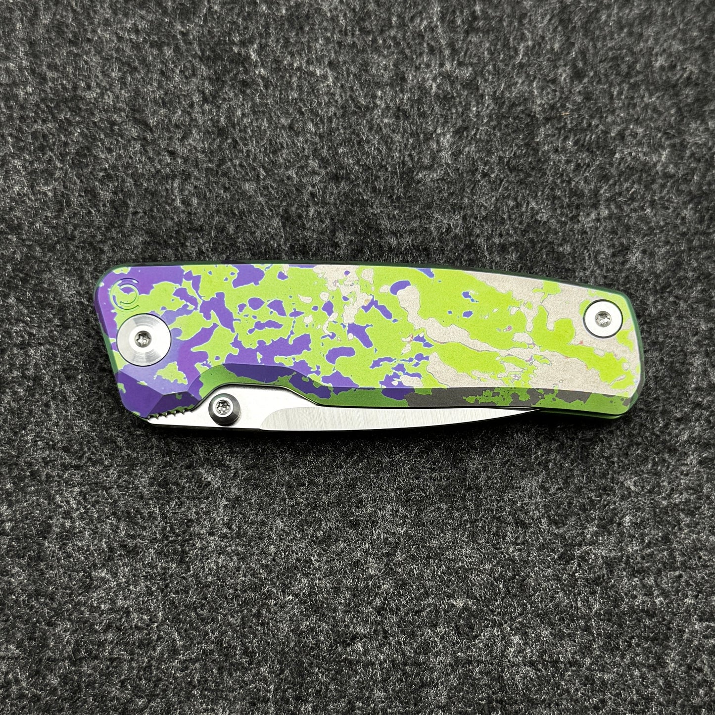Redshift | Plain & Daumenpin | Toxic Pruple - One of a Kind